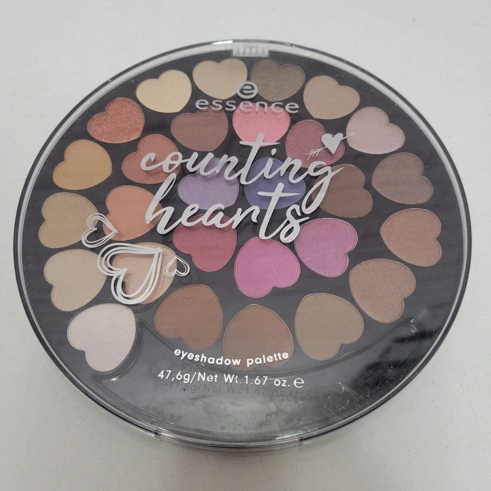 NEW‎ Essence Counting Hearts Love You A Latte Eyeshadow Palette 28 Colors